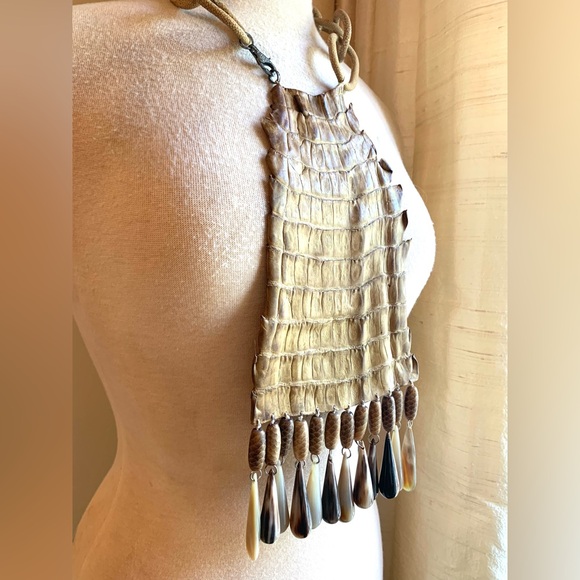 Sweet Olive Tan Crocodile & Shagreen Necklace with Horn Detail & Diamond Clasp - Picture 2 of 5